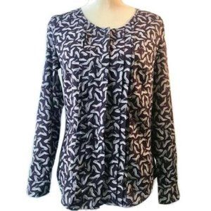 Banana Republic Long Sleeved Pleated Front Blouse